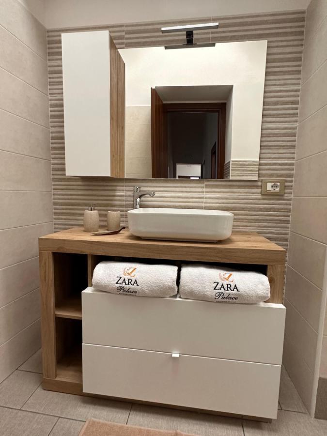 Zara Palace - Ariosto Scafati Kültér fotó